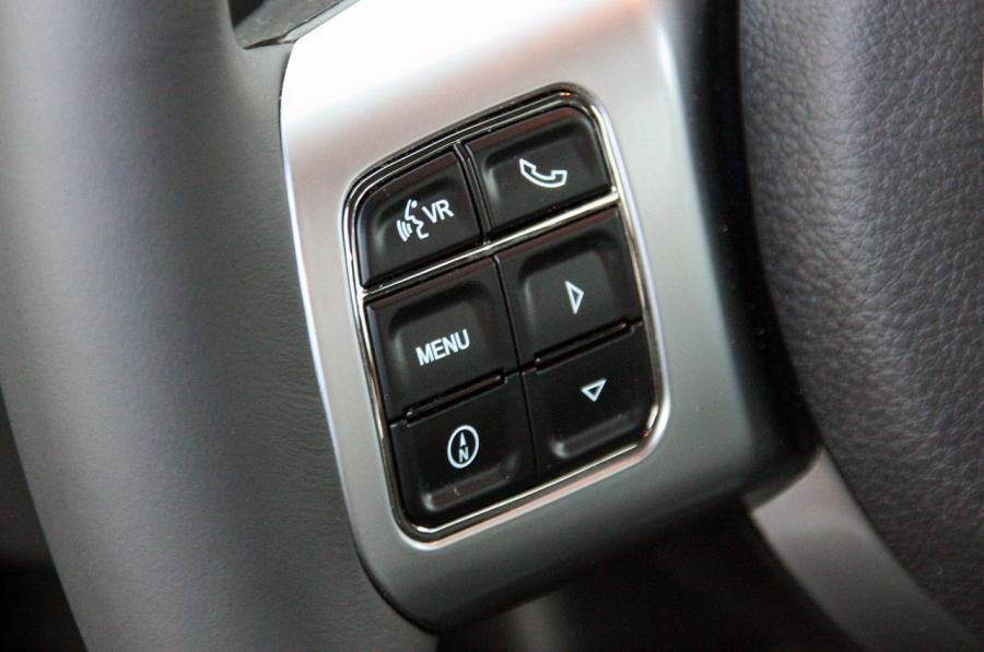  Jeep Compass 2011 года  (фото 59 из 97)